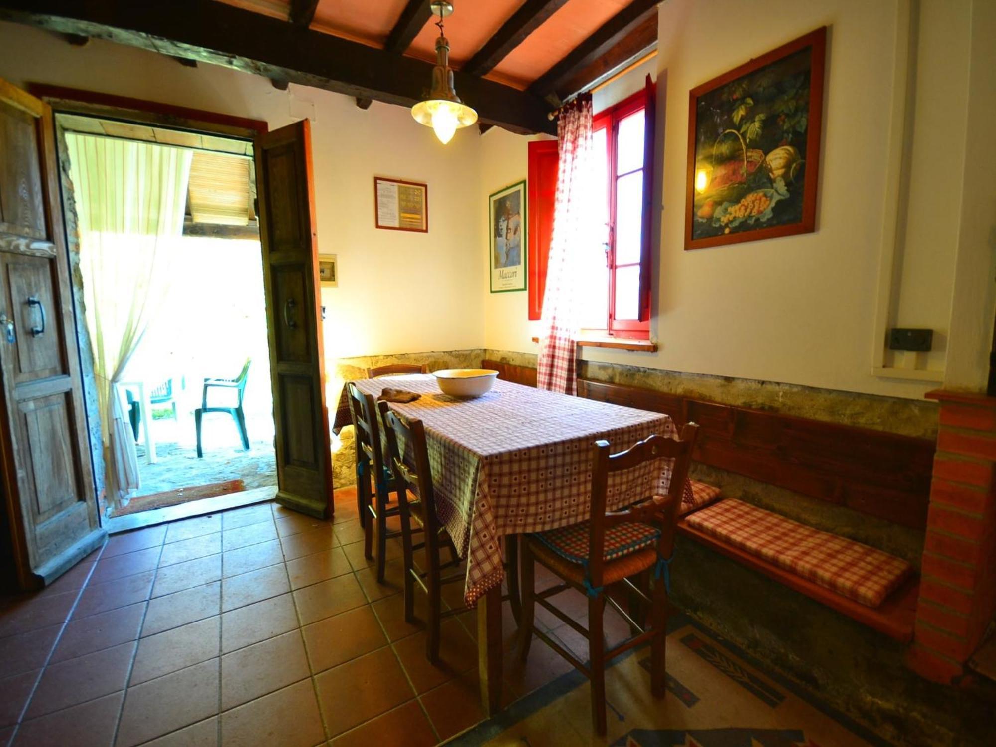 Lovely Holiday Home With Private Pool Сан Марчело Пистойезе Екстериор снимка