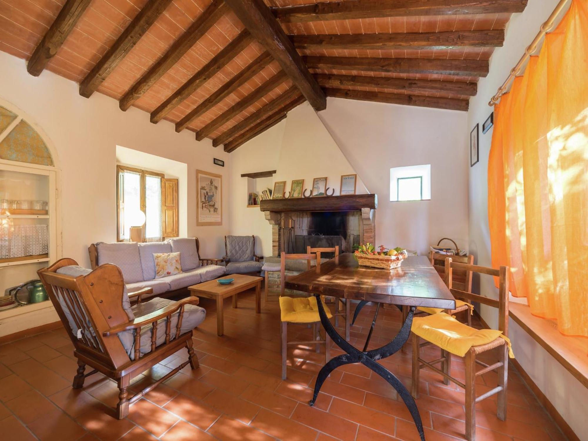 Lovely Holiday Home With Private Pool Сан Марчело Пистойезе Екстериор снимка