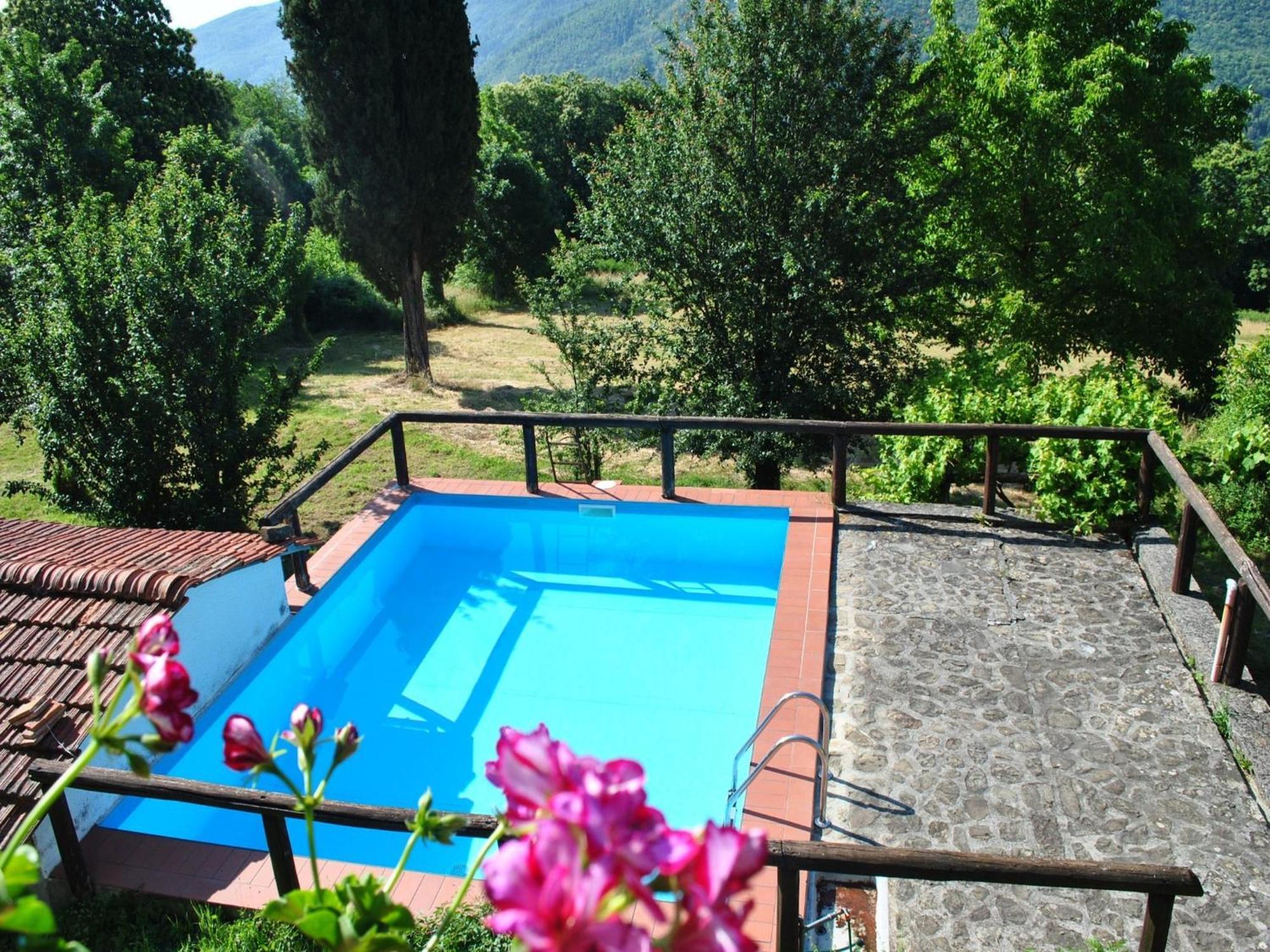 Lovely Holiday Home With Private Pool Сан Марчело Пистойезе Екстериор снимка