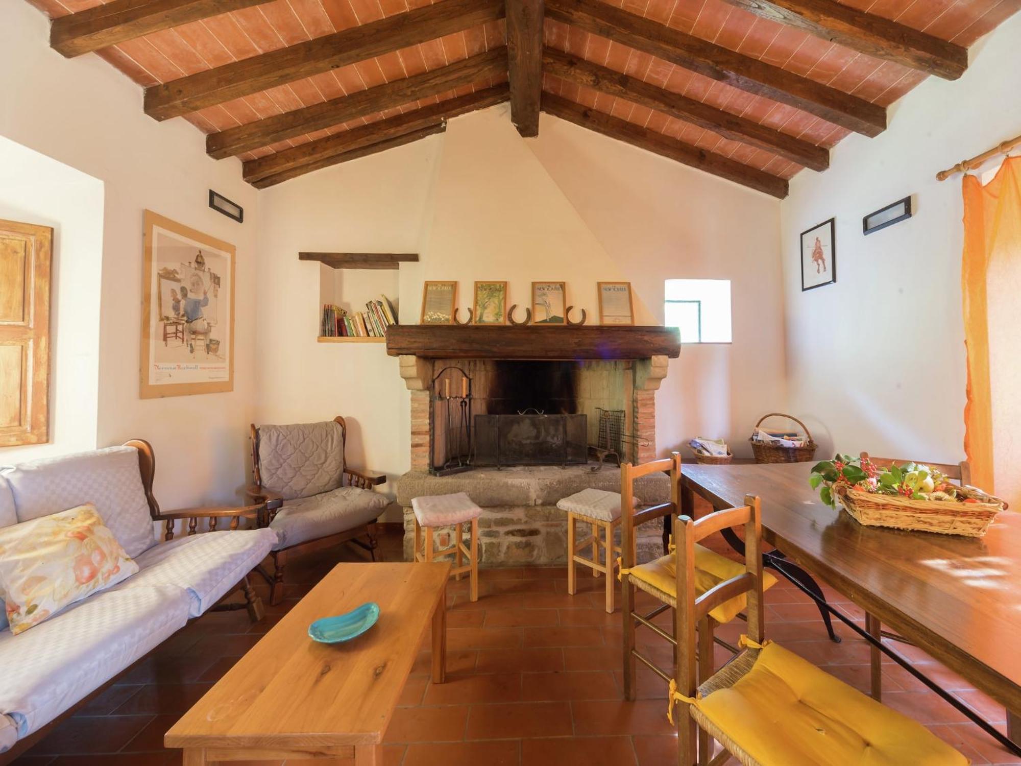 Lovely Holiday Home With Private Pool Сан Марчело Пистойезе Екстериор снимка